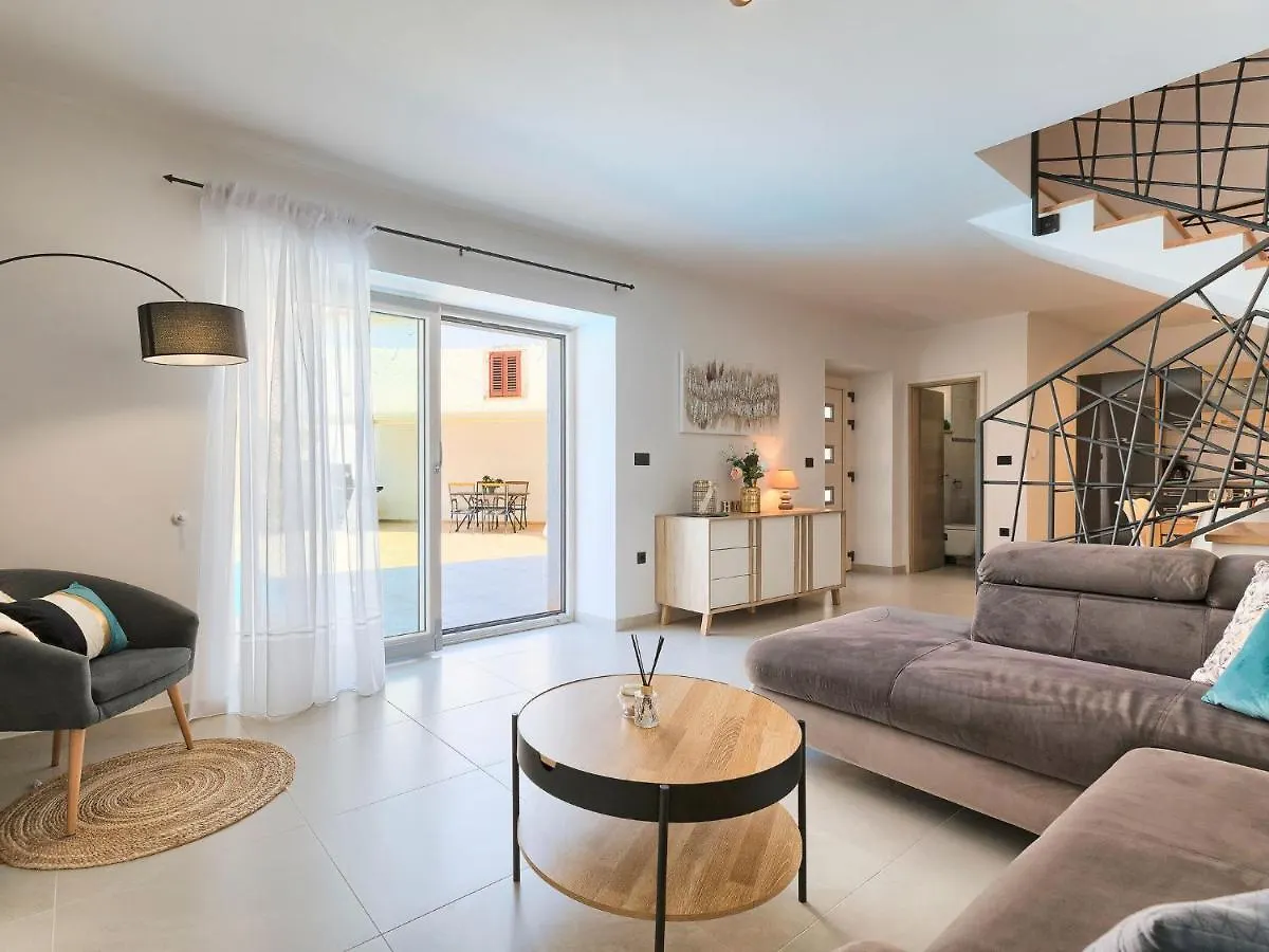 Holiday Home Villa Karmen - Roj454 Sveti Petar u Sumi Croazia