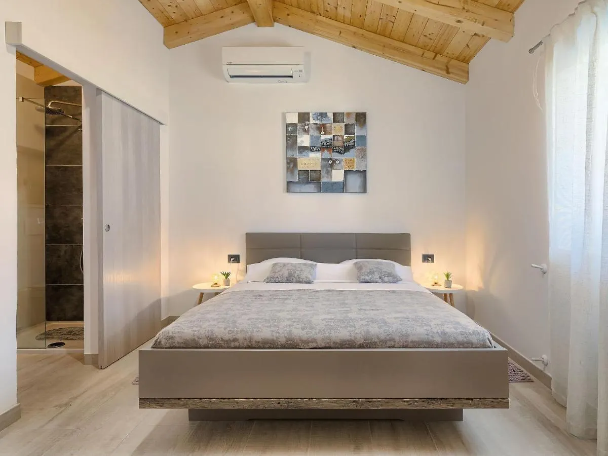 Holiday Home Villa Karmen - Roj454 Sveti Petar u Sumi 0*,